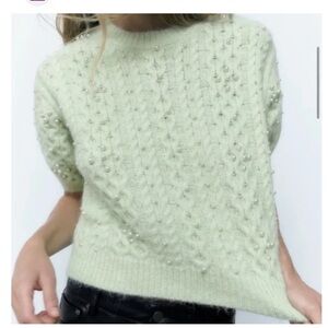 Zara pearl short sleeve knit sweatshirt